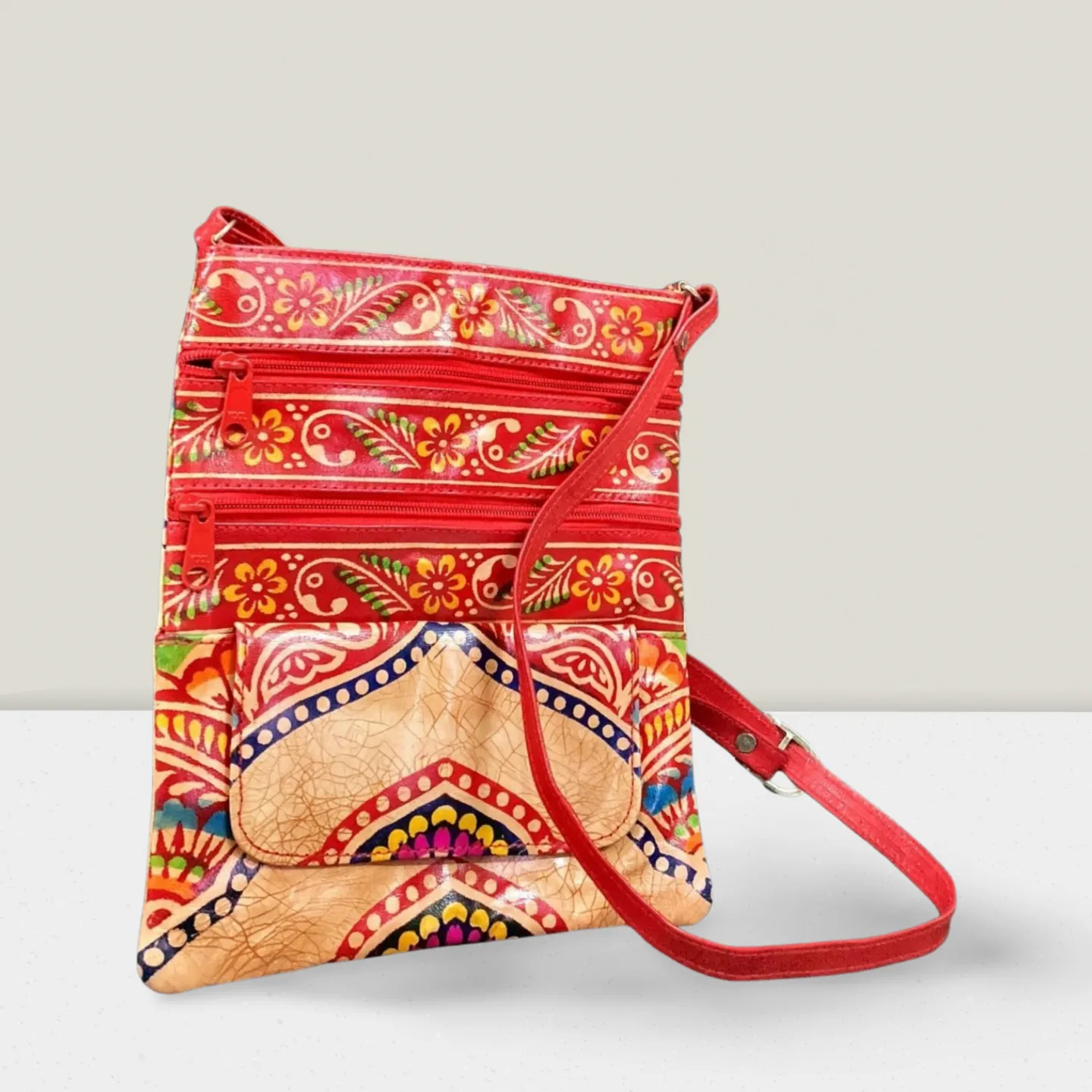 Platinum_Shantiniketan_3_Chain_Bag__Batic_Design__0001