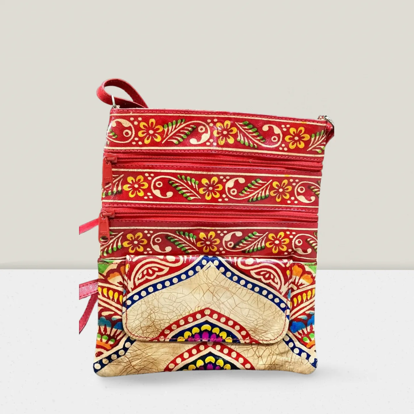 Platinum_Shantiniketan_3_Chain_Bag__Batic_Design__0002