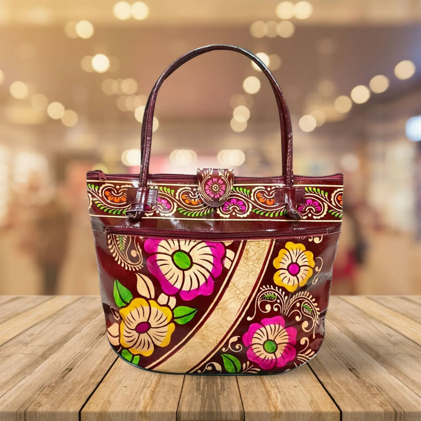 Wooden_Table_Shantiniketan_Dingi__Batic_Design__Bag_0001